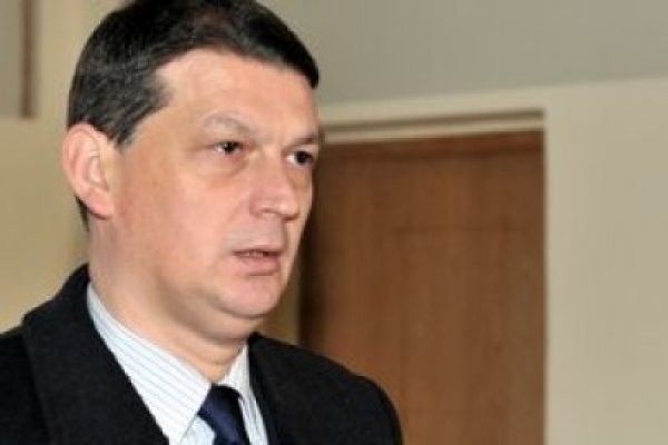 Gabriel Berca: Guvernul va analiza marţi acordarea de ajutoare financiare în zonele afectate de ninsori